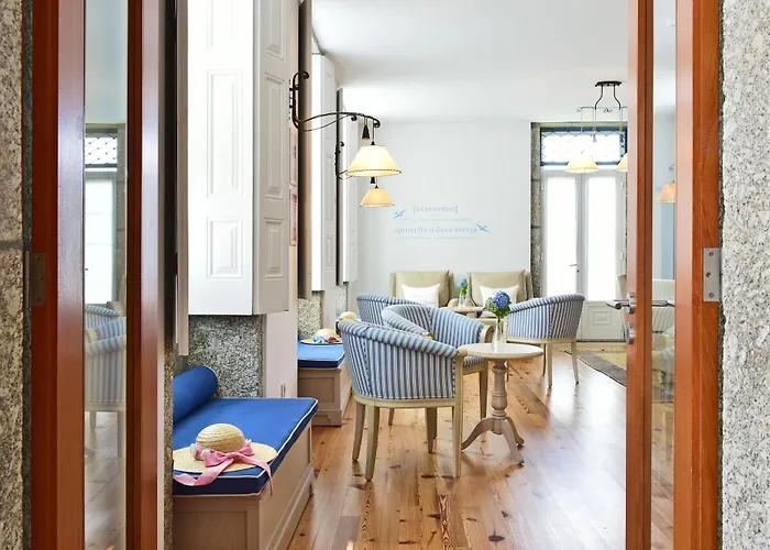 Solar Egas Moniz فندق 4*