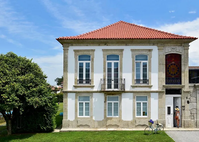 Solar Egas Moniz فندق بينافيل