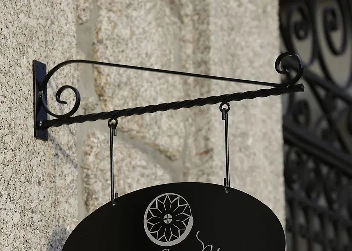 Solar Egas Moniz Hotel 4*